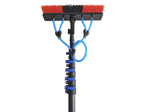 Brosse de nettoyage pour panneaux solaires