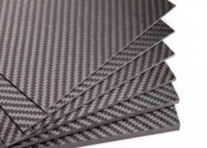 Quasi-isotrope Kohlenstofffaserplatten