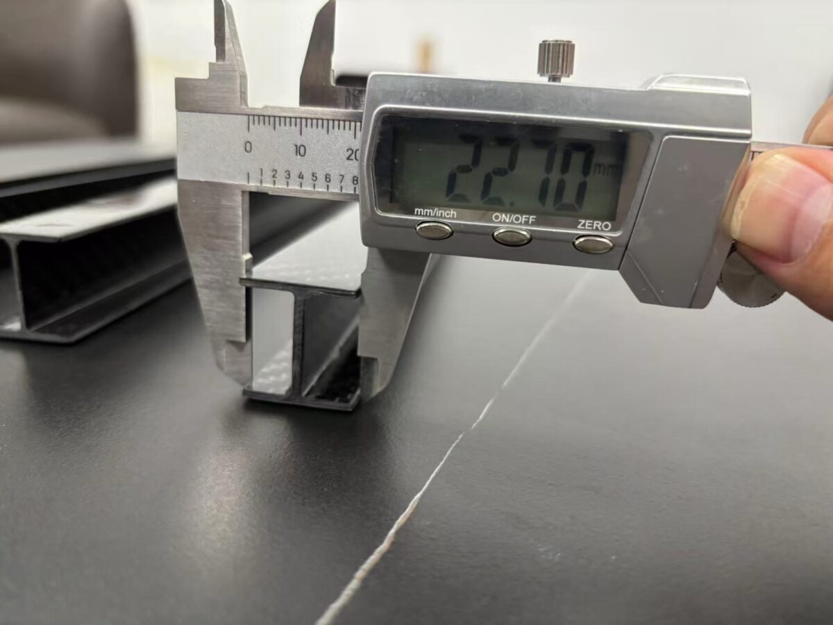 gloss carbon fiber I beams